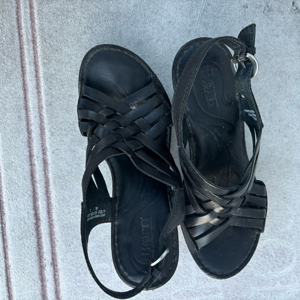 Born sandals leather sz 8 ankle buckle strap 2.5" heel black crisscross straps - Picture 5 of 8